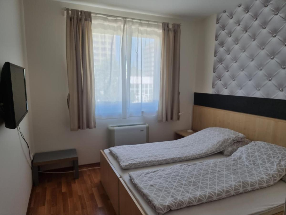 Panorama View Apartment Hajdúszoboszló Buitenkant foto